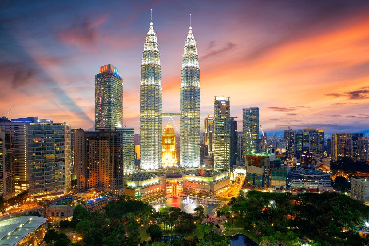 Jelajahi Keajaiban Kuala Lumpur Panduan Lengkap Paket Tour Untuk 
